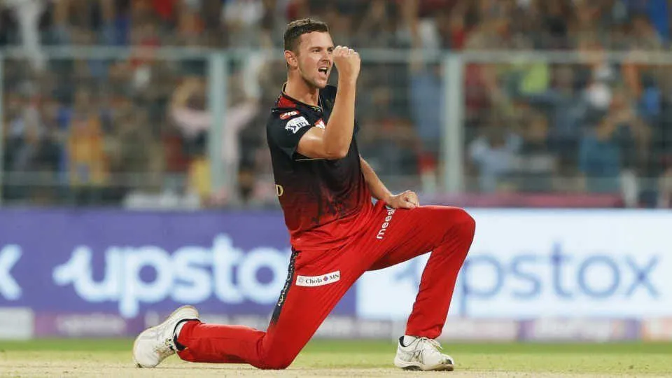 "Best Place To Bowl Was..." Josh Hazlewood Hits Back At Johnson’s IPL Criticism "Best Place To Bowl Was..." Josh Hazlewood Hits Back At Johnson’s IPL Criticism